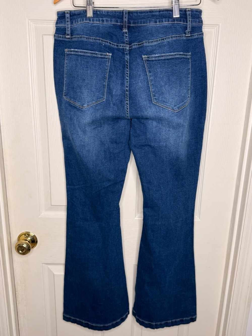 Boutique Button Fly Bootcut Jeans Size 14 Distressed Stretch Denim Flare NWOT - Picture 7 of 9